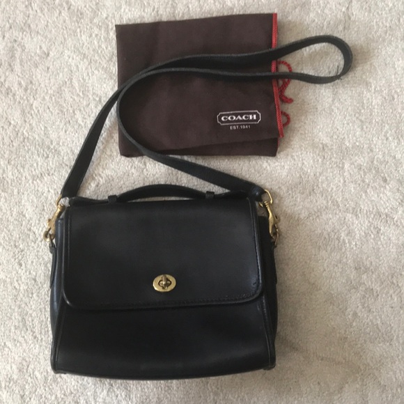 Coach Handbags - Vintage Coach purse from 1980s
